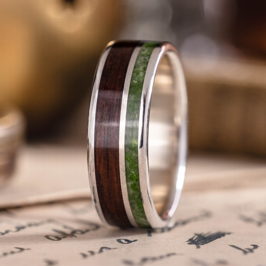 ::Shown in 8mm Wide | Silver