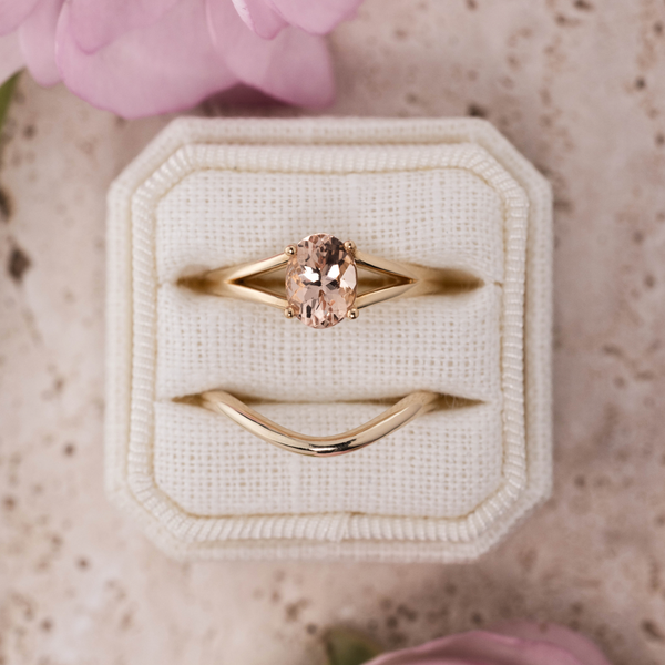 The Sedona & Lumen | Oval Peach Morganite Engagement Ring & Gold Contour Bridal Set
