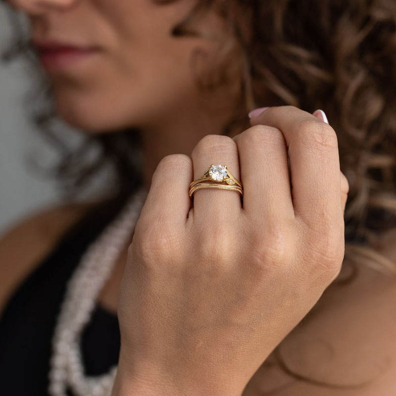 solid-gold-contour-band-miligrain-accents-the-alouette-rustic-and-main