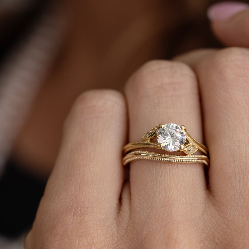 solid-gold-contour-band-miligrain-accents-the-alouette-rustic-and-main