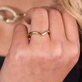 the-sawyer-solid-gold-wishbone-contour-wedding-band