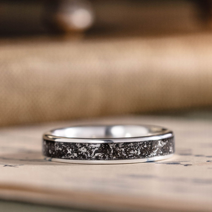 :: Shown in 4mm Wide | Silver 