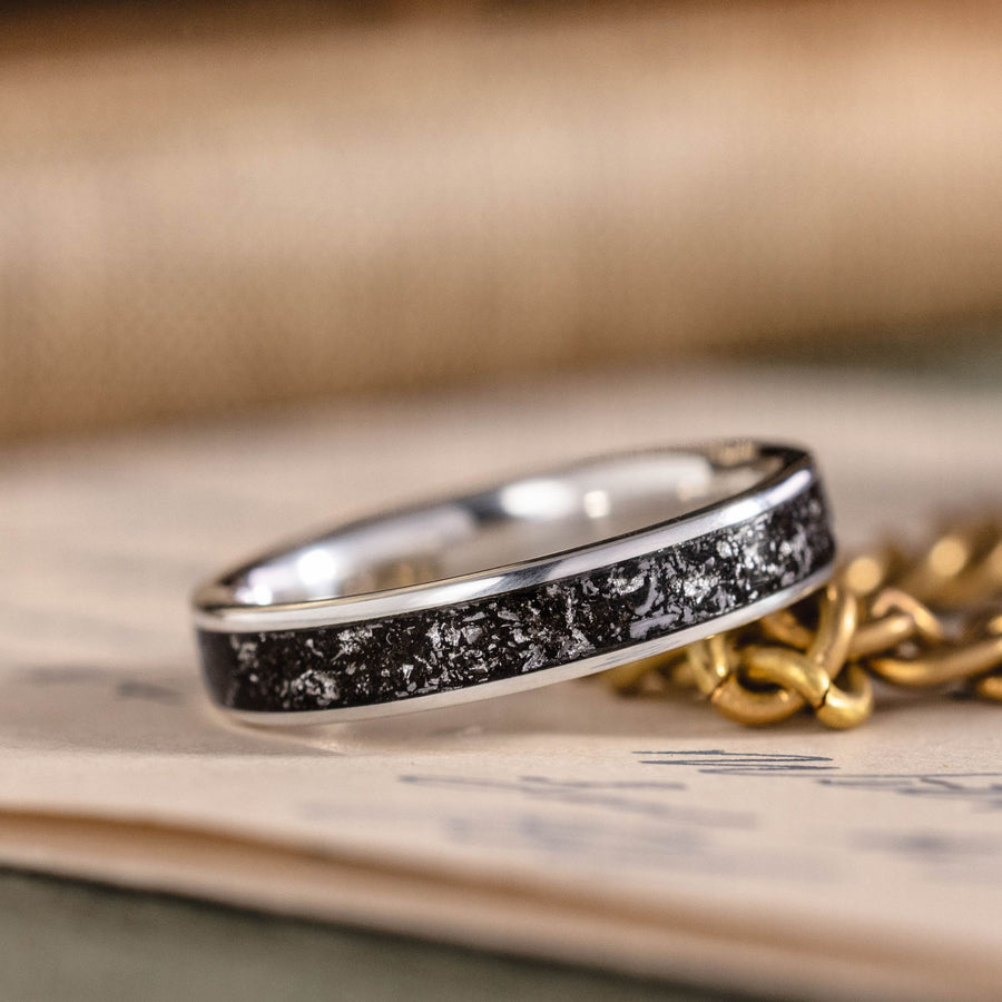 :: Shown in 4mm Wide | Silver 
