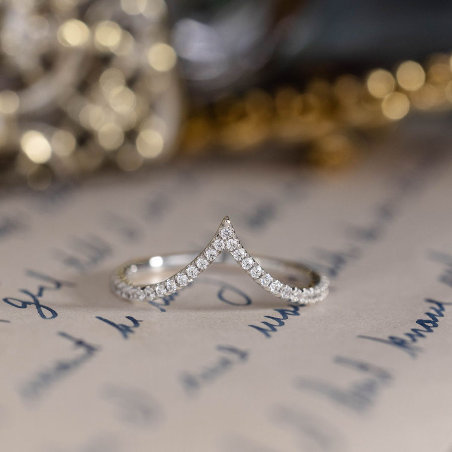 tapered-v-shaped-diamond-pave-contour-wedding-band-the-vesper-rustic-and-main