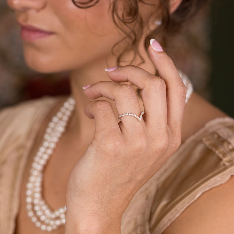 tapered-v-shaped-diamond-pave-contour-wedding-band-the-vesper-rustic-and-main