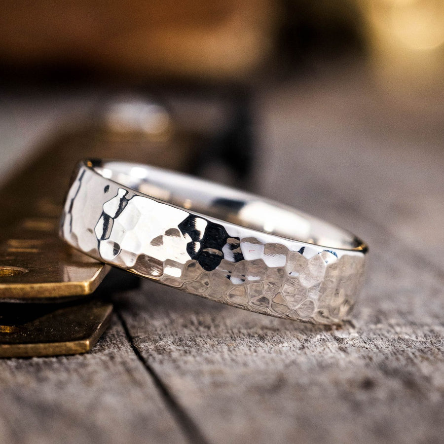 :: Shown in 6mm Wide | Silver 