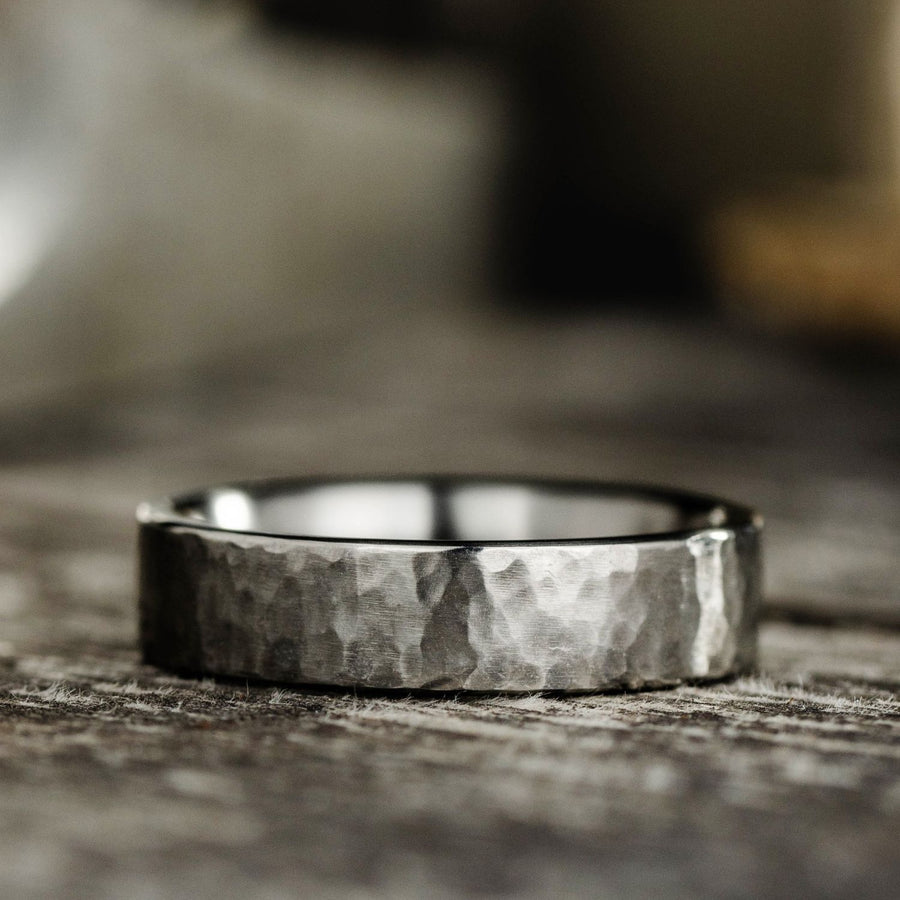 :: Shown in 6mm Wide | Titanium