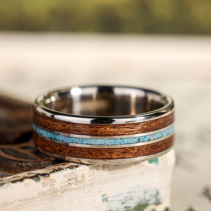 the-arizonan-mens-gold-wedding-band-turquoise-mesquite-wood