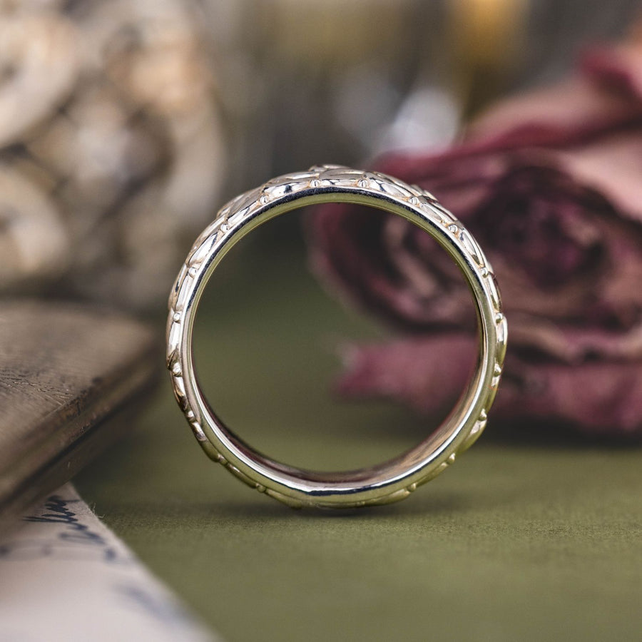 :: Shown in Silver