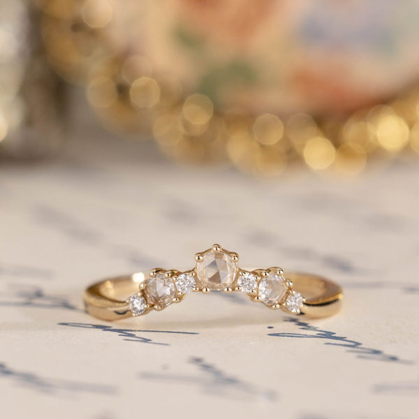 the-belle-vintage-inspired-rose-cut-diamond-contour-band