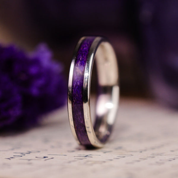 :: Shown in 4mm Wide | White Gold 