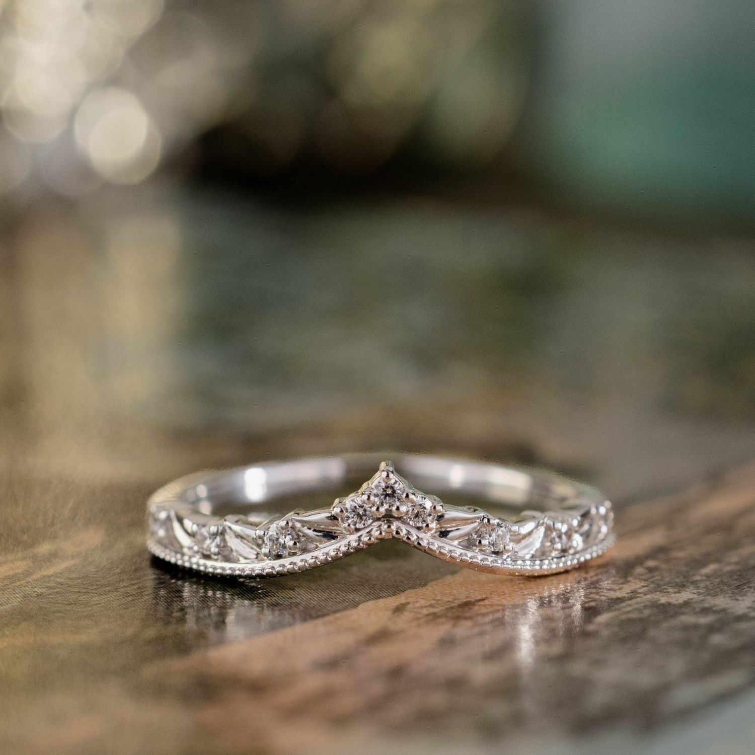 アクセサリー bone shaped band ringwith diamond.US9.5 the-catherine-vintage-inspired