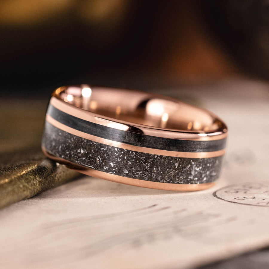 the-dark-star-mens-gold-whiskey-barrel-wood-meteorite-dust-wedding-band