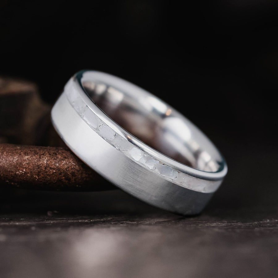 :: Shown in 7mm Wide | Silver