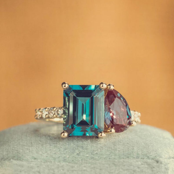 the-elara-alexandrite-and-london-blue-topaz-toi-et-moi-engagement-ring-with-diamond-accents