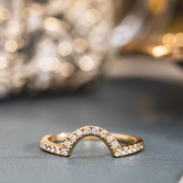 the-estelle-dome-shaped-diamond-pave-contour-band