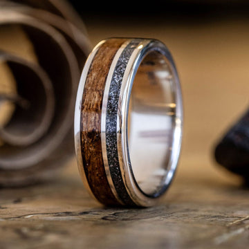 :: Shown in 7mm Wide | White Gold 