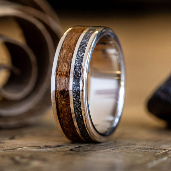 :: Shown in 7mm Wide | White Gold 
