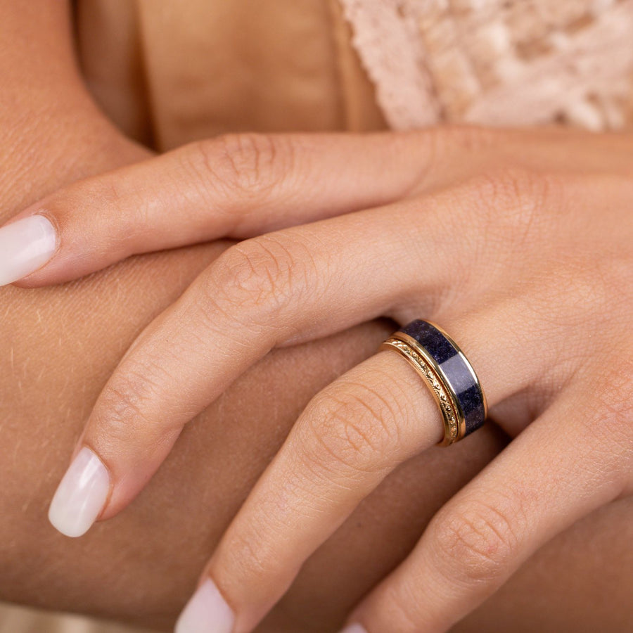 the-fiona-vintage-inspired-solid-gold-stackable-wedding-band-milgrain-accents
