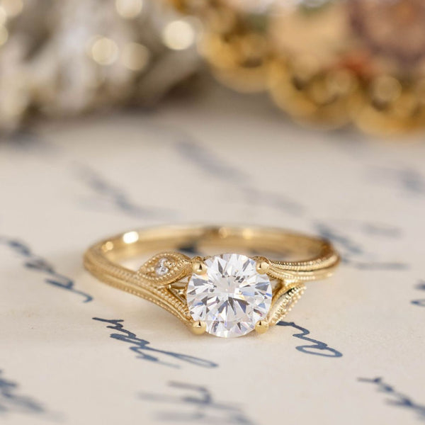 the-fleuris-vintage-style-round-diamond-engagement-ring-nature-inspired-split-shank-setting