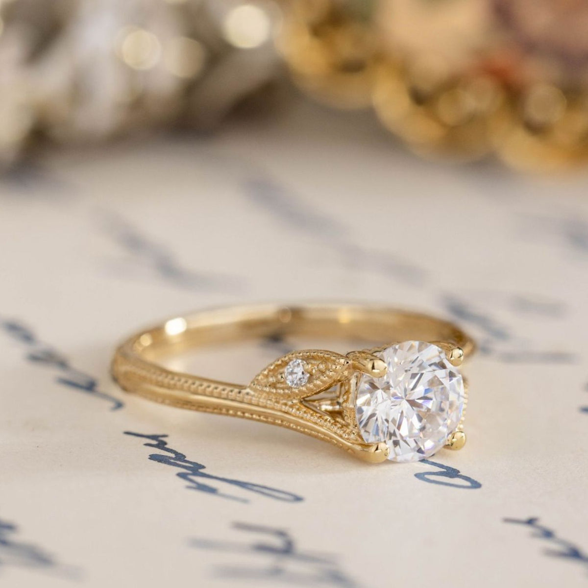 gold diamond dress rings Diamond Women's Engagement Ring, 18K Yellow Gold 1.00ct, Round Cut, Daffney 1.0 crt  GLAMIRA