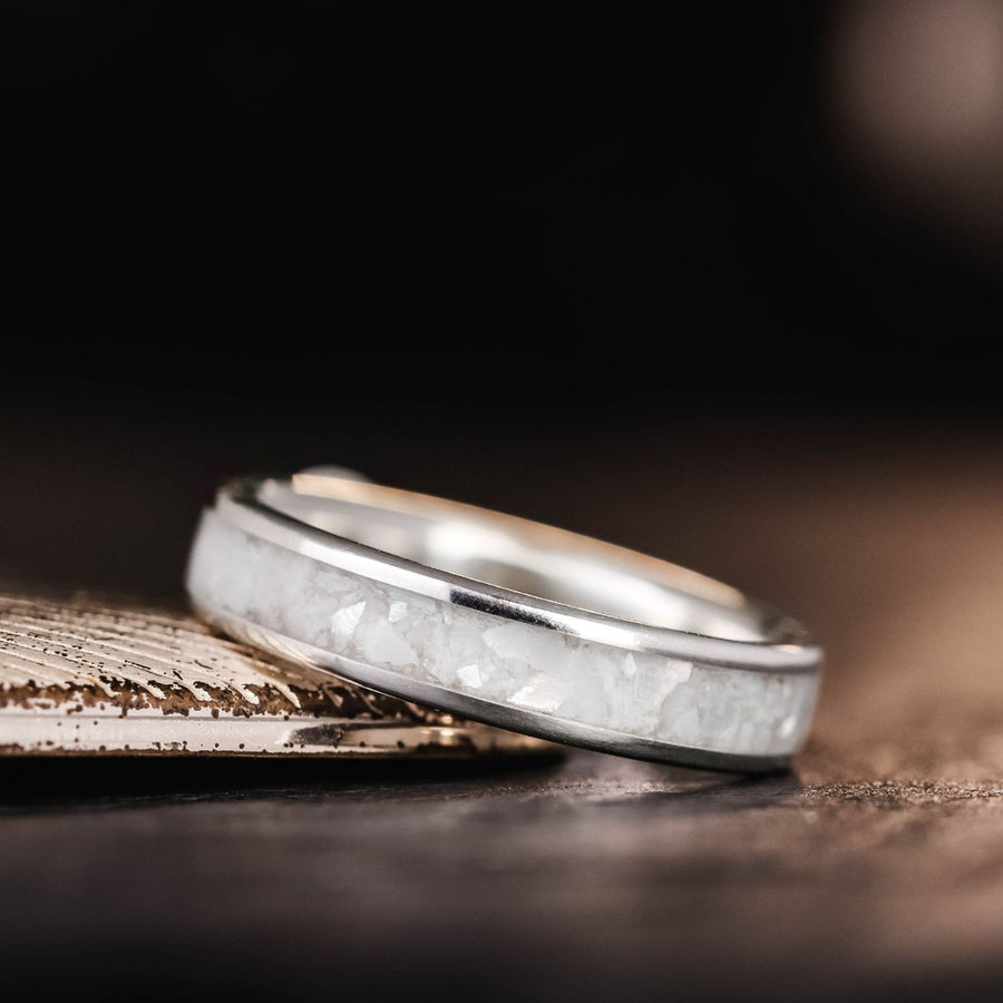 :: Shown in 4mm Wide | Silver 