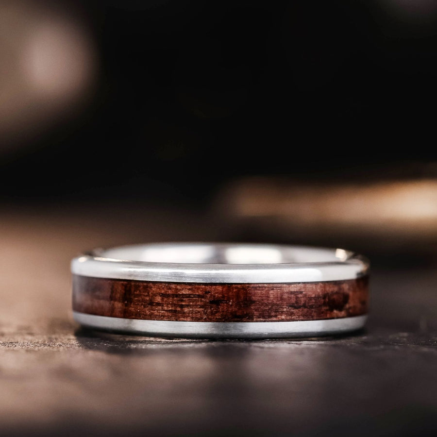 :: Shown in 6mm Wide | Silver