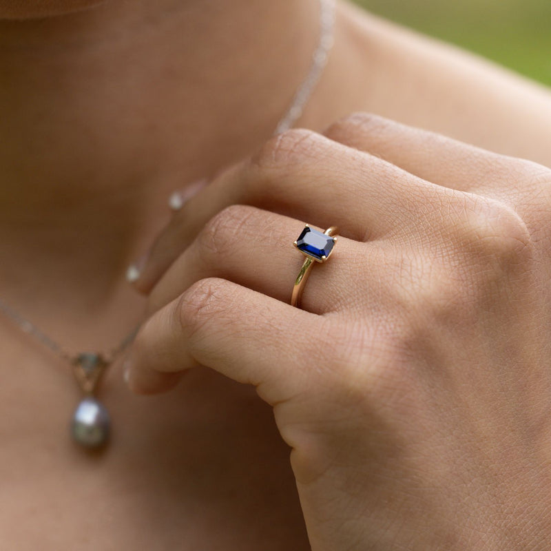 the-grace-emerald-cut-natural-blue-sapphire-engagement-rustic-and-main