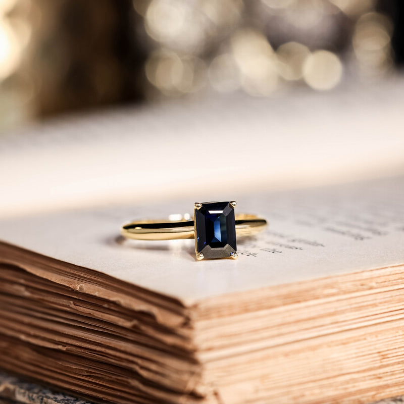 the-grace-emerald-cut-natural-blue-sapphire-engagement-