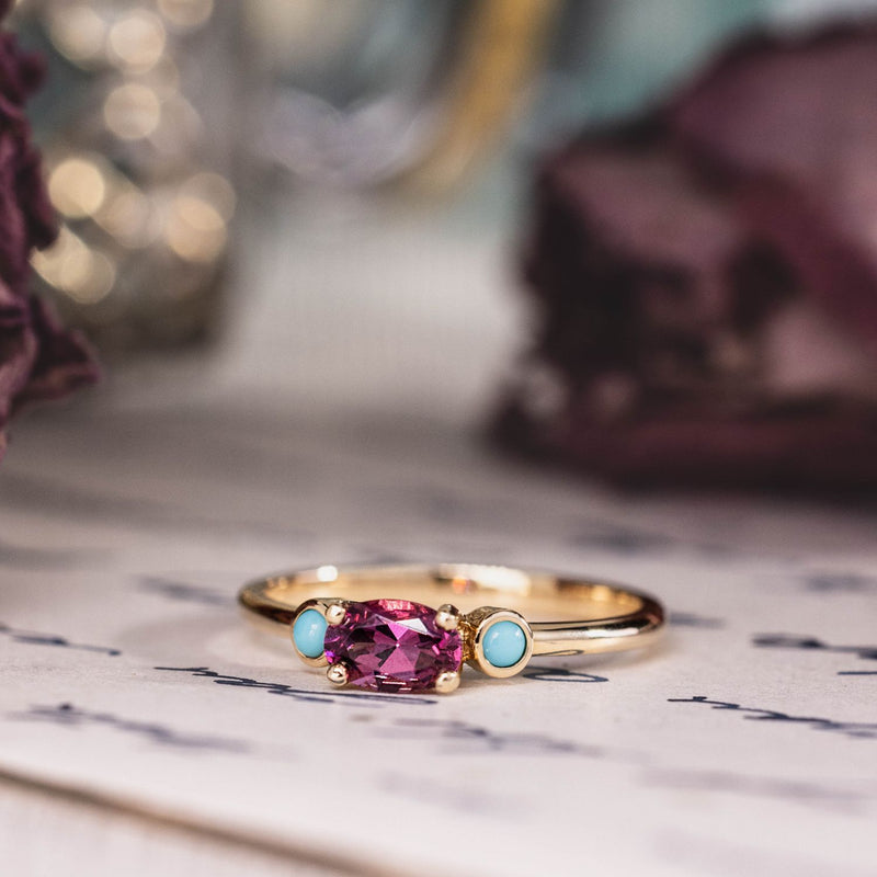 Oval Garnet with Turquoise Side Stones – Rustic and Main