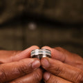 :: Shown in 8mm | Light Elk Titanium