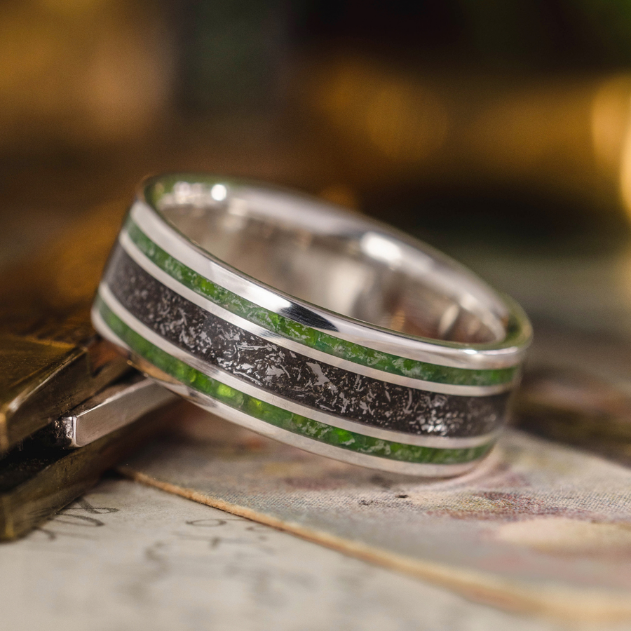 :: Shown in 8mm Wide | Silver 