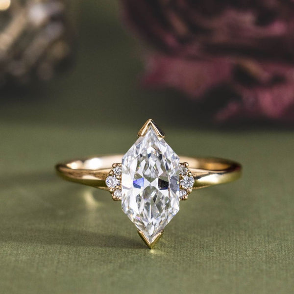 the-iris-dutch-marquise-engagement-ring
