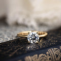 the-lora-round-solitaire-diamond-engagemnet-ring-brilliant-cut-nature-inspired-setting-yellow-gold