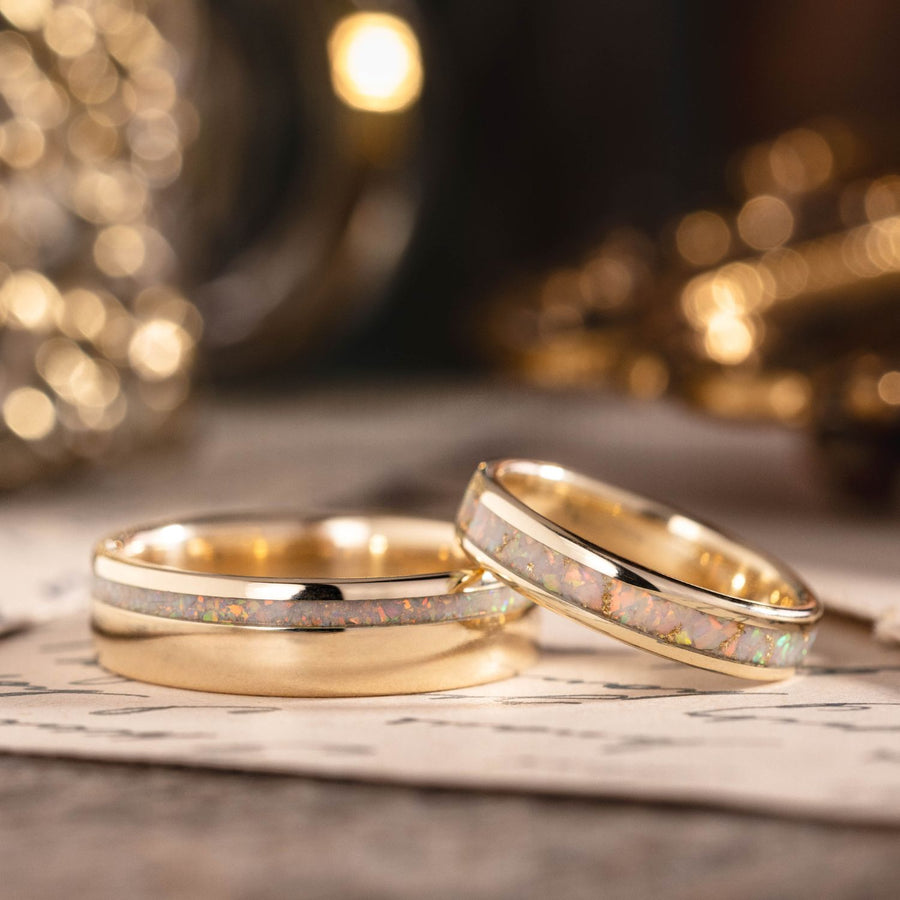 :: Shown in 8 & 4mm Wide | Yellow Gold