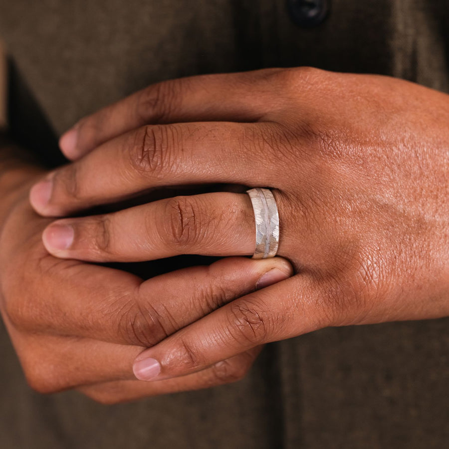 ::Shown in Silver | 8mm Wide | Light Antler
