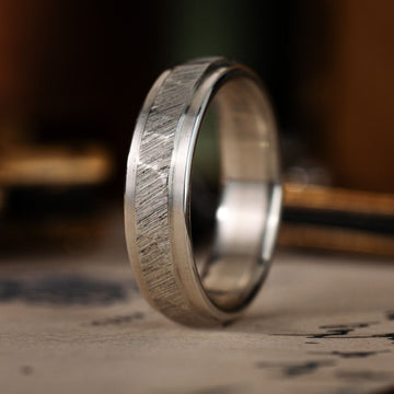 the-orion-mens-faceted-silver-wedding-band