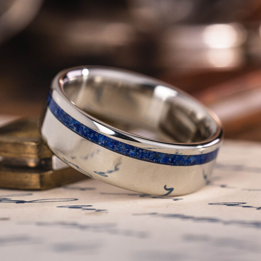 the-pharaoh-mens-gold-wedding-band-with-offset-lapis-lazuli