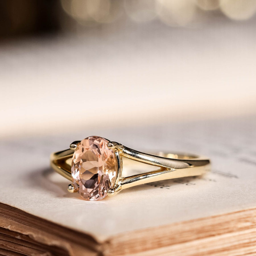 The Sedona | Natural Peach Morganite Solitaire Oval Engagement Ring