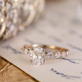 the-sidney-oval-diamond-engagement-ring-diamond-setting