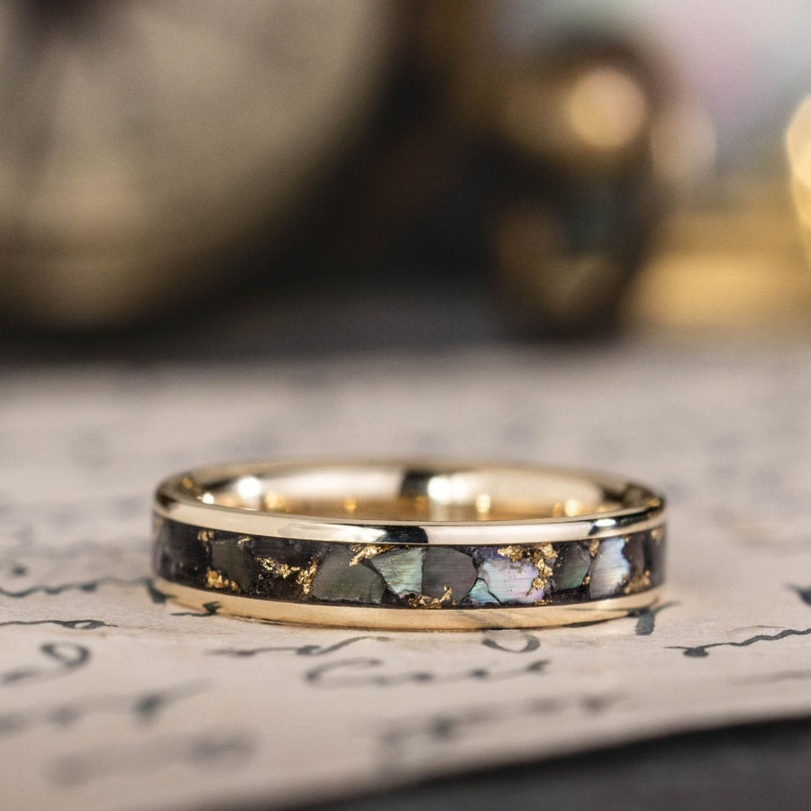 :: Shown in 4mm Wide | Yellow Gold
