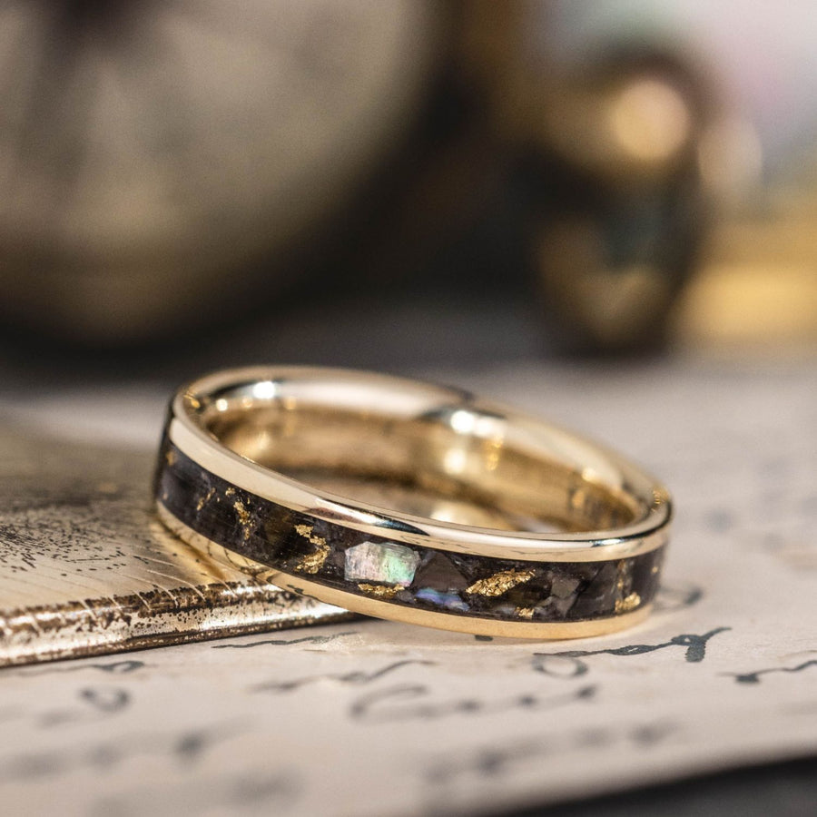 :: Shown in 4mm Wide | Yellow Gold