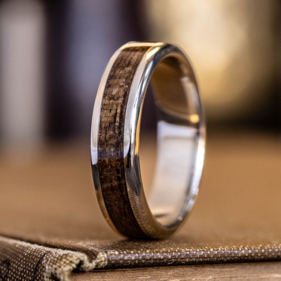:: Shown in 7mm Wide | White Gold 