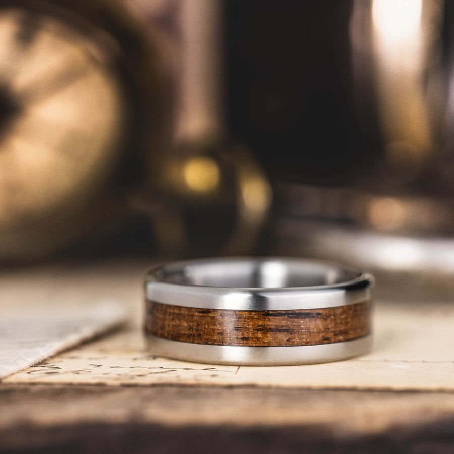 the-uss-new-jersey-titanium-mens-wedding-band-battleship-teak-wood-inlay