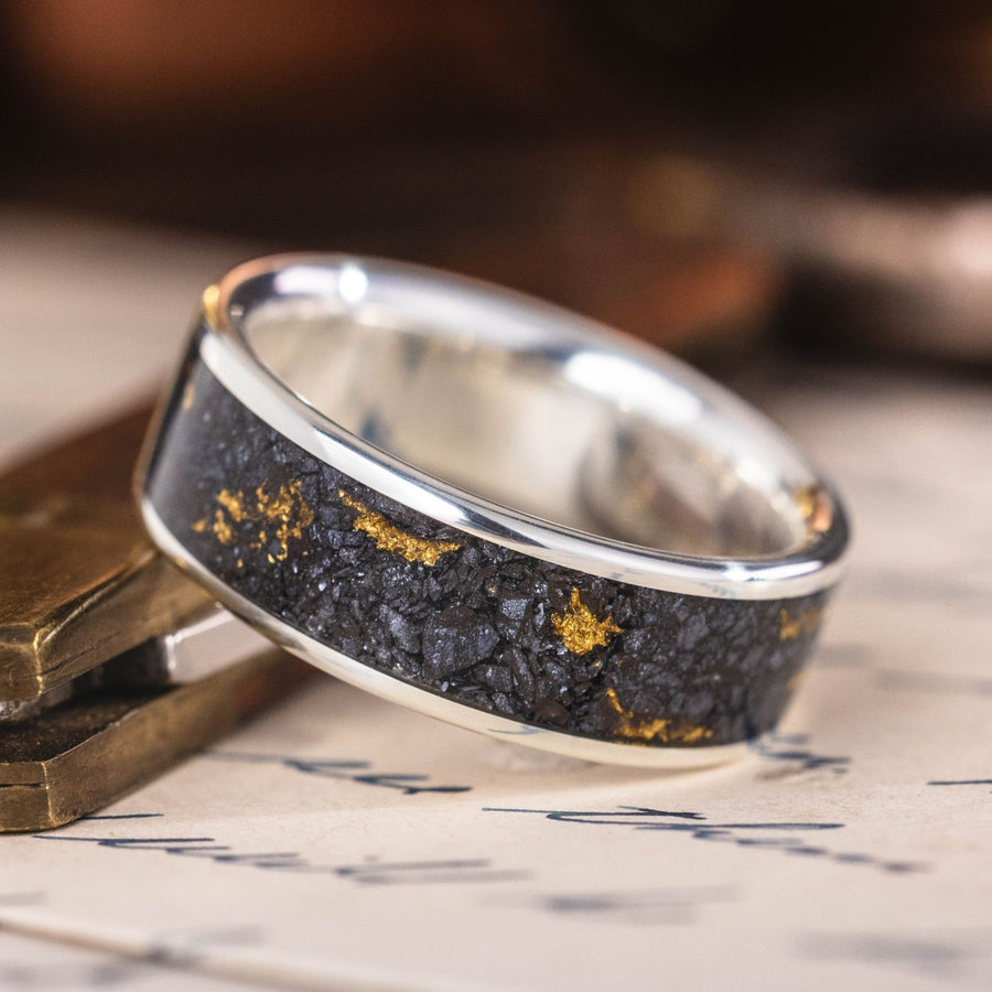 the-valley-mens-silicone-gold-flakes-silver-wedding-band-wide-channel