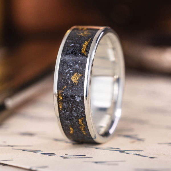 ::Shown in 8mm Wide | Silver