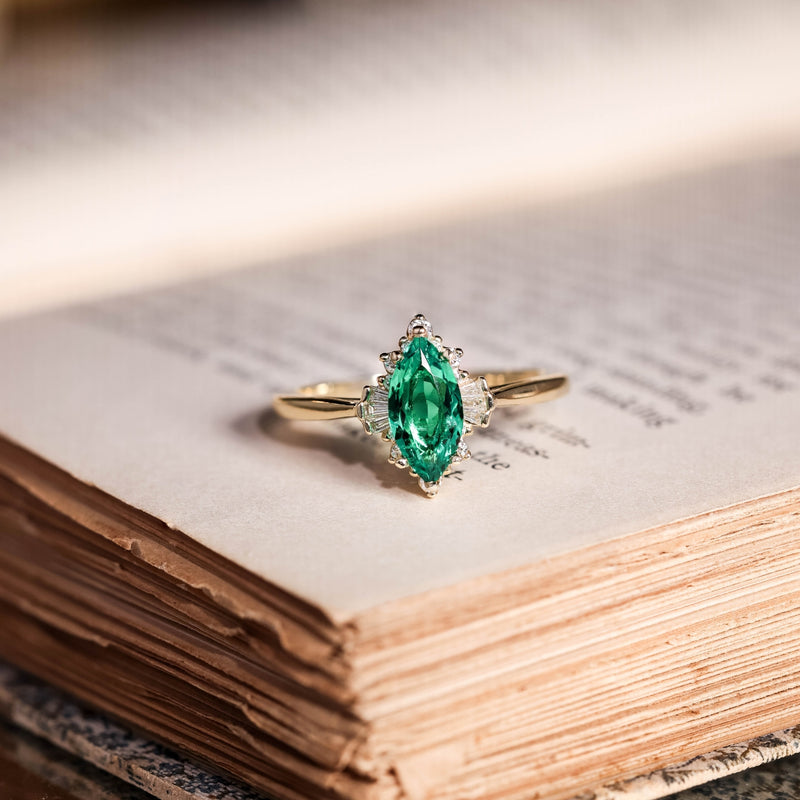 the-verdeline-marquise-cut-green-emerald-engagement-ring-natural-diamond-accents