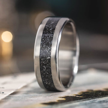 :: Shown in 8mm Wide | Titanium