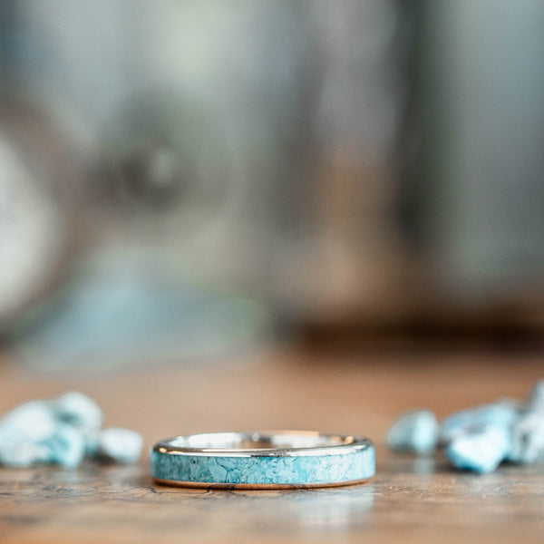 The O'Keeffe - Women's Silver and Natural Turquoise Ring – Rustic