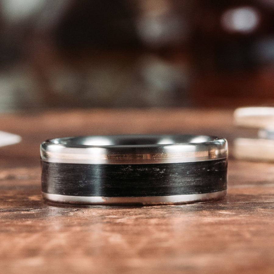 twain-mens-titanium-wedding-band-whiskey-barrel-wood-metal-inlays